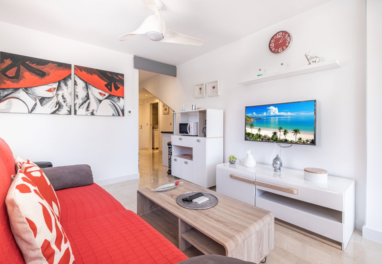 Apartment in Benidorm - Anna Apartment 4-C Levante Beach