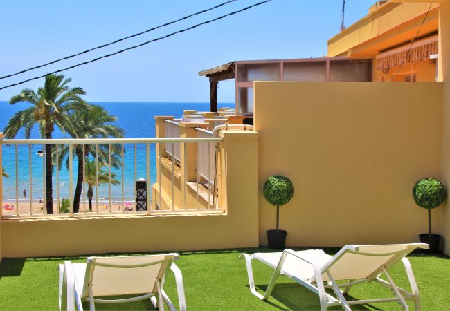 Апартаменты на Benidorm -  Penthouse Ancla 461 Levante Beach