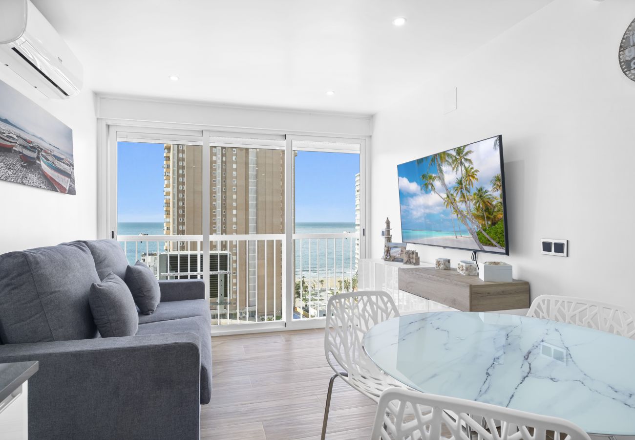 Апартаменты на Бенидорм / Benidorm - Albatros Deluxe 15-5 Apartment Levante Beach