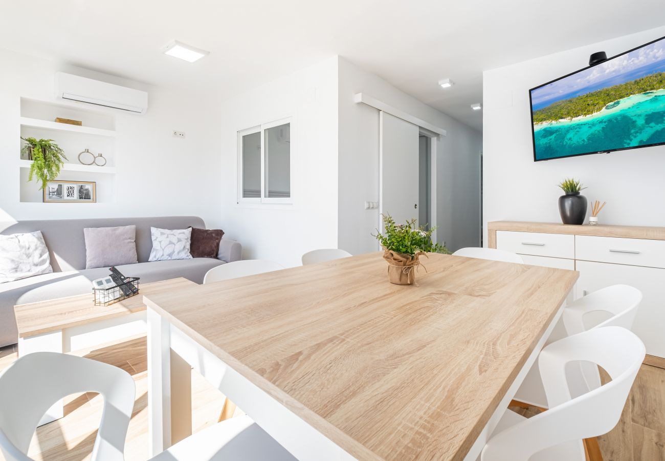Апартаменты на Бенидорм / Benidorm - Donna II 8-38 Apartment Levante Beach